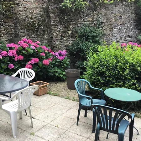 Maison Et Jardin, Proche Du Mont Saint-michel *